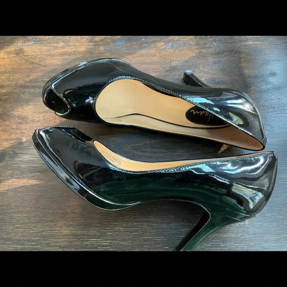 Cole Haan peep toe pumps - Picture 7 of 8